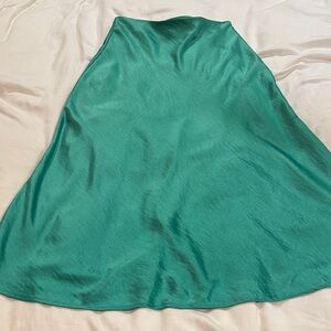 Gianni Bini Vibrant Green A-Line satin slip Skirt